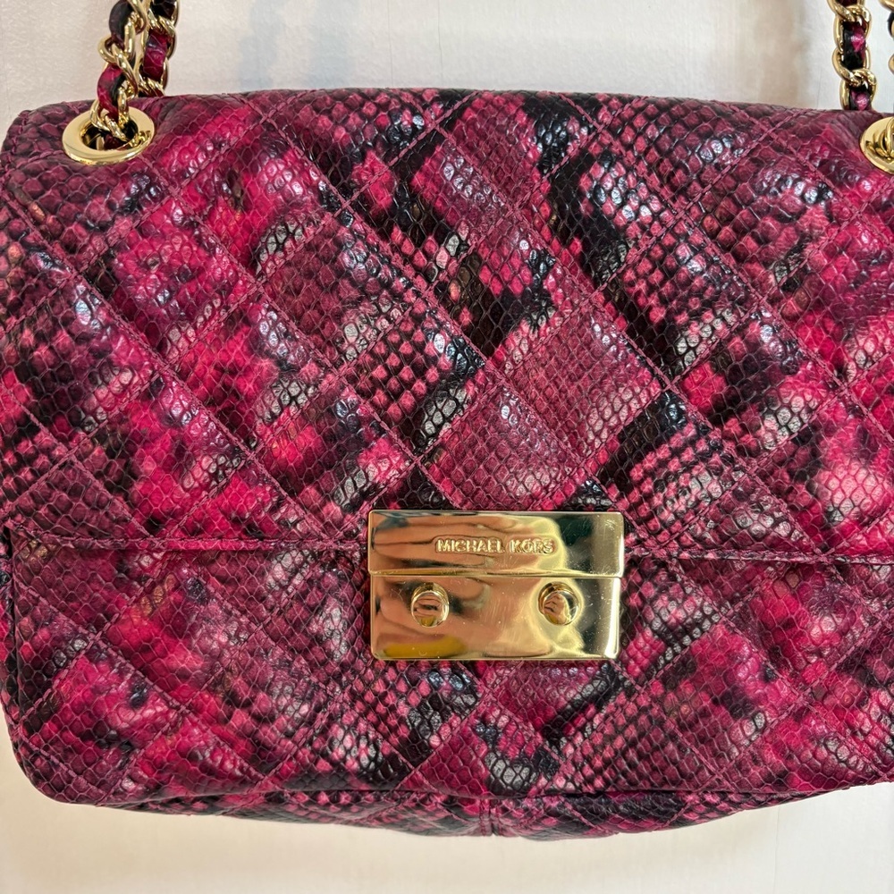 Michael Kors Sloan Large Quilted Embossed-Leather Shoulder Bag - Picture 3 of 15